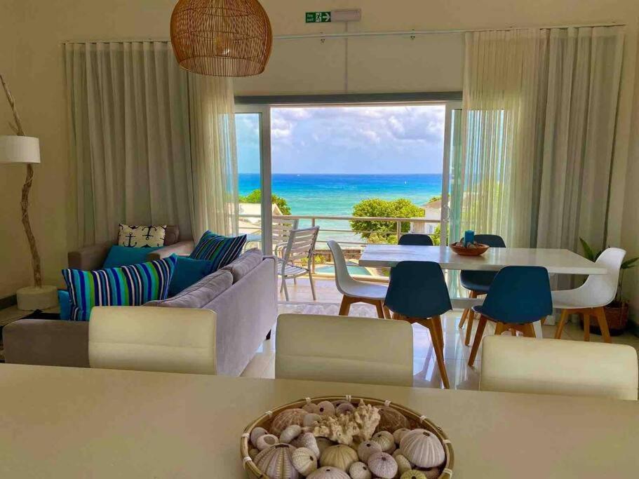 Hibiscus Penthouse Vue Mer 2 Chambres Trou aux Biches Exterior foto