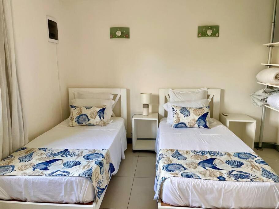 Hibiscus Penthouse Vue Mer 2 Chambres Trou aux Biches Exterior foto